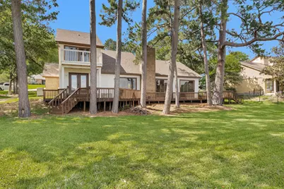 2018 Wickersham Drive, Huntsville, TX 77340 - Photo 31