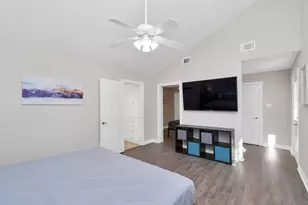 902 Golden Bear Ln, Houston, TX 77339 - Photo 15