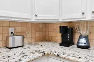 902 Golden Bear Ln, Houston, TX 77339 - Photo 11