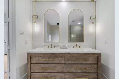 2650 Fountain Key Boulevard, Houston, TX 77008 - Photo 13