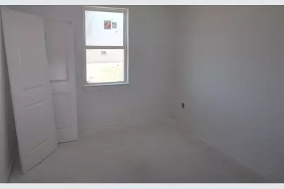 556 Day Station Drive, Dayton, TX 77535 - Photo 11