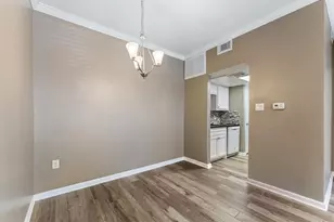 811 Threadneedle St, Houston, TX 77079 - Photo 7