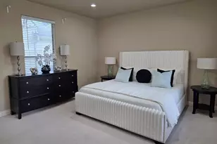 14454 Summerleaf Ln, Houston, TX 77077 - Photo 9