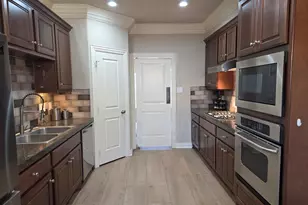 14454 Summerleaf Ln, Houston, TX 77077 - Photo 11