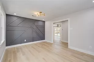 7630 Yoe St, Houston, TX 77016 - Photo 9