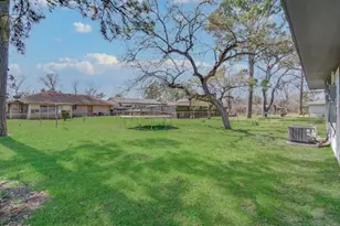 7630 Yoe St, Houston, TX 77016 - Photo 29