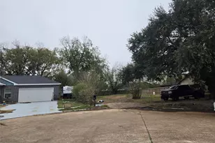 7111 Towerview Ln, Houston, TX 77489 - Photo 3