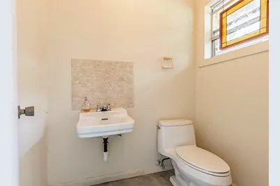 122 Blossom Street, Lake Jackson, TX 77566 - Photo 31