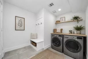 4218 T C Jester Blvd, Houston, TX 77018 - Photo 19