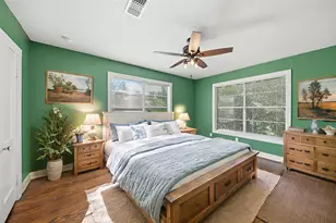 305 E Hilburn St, Bellville, TX 77418 - Photo 23