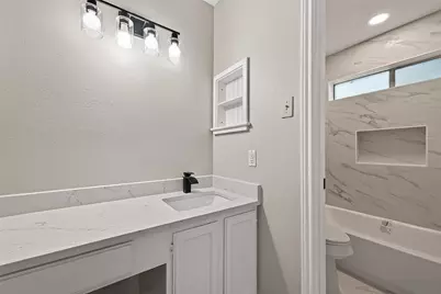 715 N Fork Court, Katy, TX 77450 - Photo 9