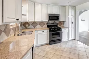 4422 De Milo Dr, Houston, TX 77092 - Photo 9