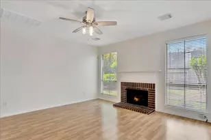 14010 Hazel Ridge Ct, Houston, TX 77062 - Photo 17