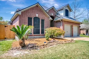 14010 Hazel Ridge Ct, Houston, TX 77062 - Photo 1