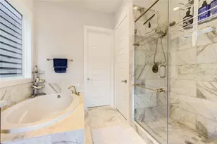 1906 Easy Wind Ln, Houston, TX 77043 - Photo 37