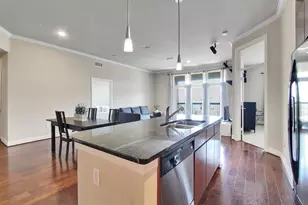 300 St Joseph Pkwy, Houston, TX 77002 - Photo 5