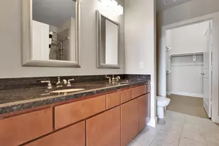 300 St Joseph Pkwy, Houston, TX 77002 - Photo 15