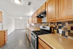 2206 Ansbury Dr, Houston, TX 77018 - Photo 3