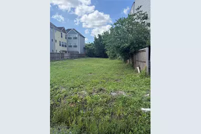 224 W 28th Street, Houston, TX 77008 - Photo 1