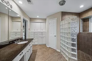 3407 Park Royal Dr, Kingwood, TX 77339 - Photo 25