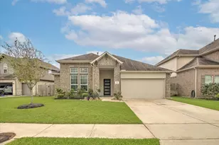 314 Cabernet Dr, Alvin, TX 77511 - Photo 1