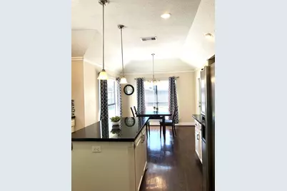 106 Stony Point Court, Clute, TX 77531 - Photo 7