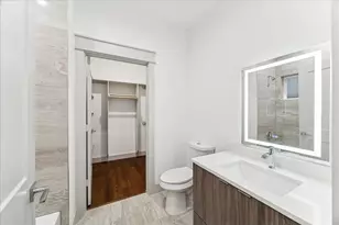 1605 Utah St, Houston, TX 77007 - Photo 9