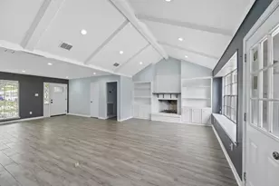 10623 Wickersham Ln, Houston, TX 77042 - Photo 15