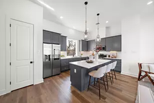 835 Elkhart St, Houston, TX 77091 - Photo 5