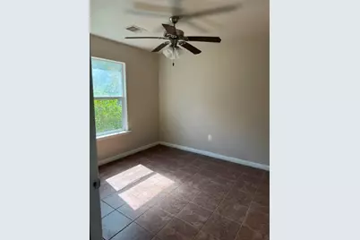 104 Main Hwy 90 W, Ames, TX 77575 - Photo 21