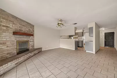 7515 Londres Drive, Houston, TX 77083 - Photo 9