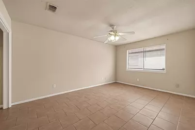 7515 Londres Drive, Houston, TX 77083 - Photo 27