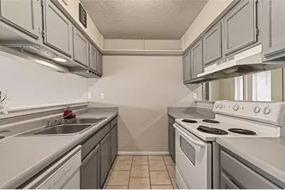7515 Londres Drive, Houston, TX 77083 - Photo 13