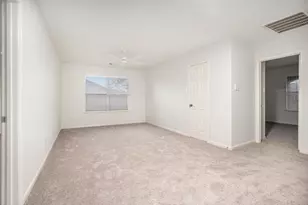 3811 Misty Falls Ln, Friendswood, TX 77546 - Photo 9