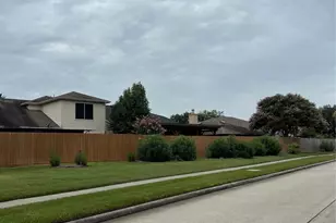 802 Cypresswood Bough, Spring, TX 77373 - Photo 9