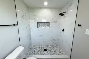 2626 Woodland St, La Marque, TX 77568 - Photo 5