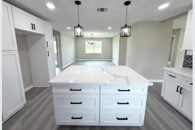 2626 Woodland Street, La Marque, TX 77568 - Photo 3