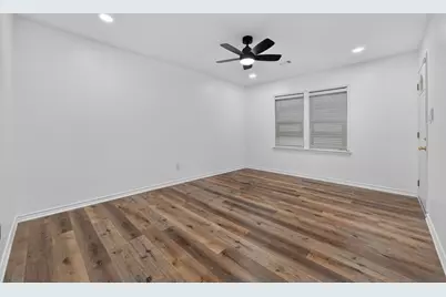310 Nasturtium Street, Lake Jackson, TX 77566 - Photo 7