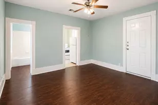 4114 Ave S 1/2, Galveston, TX 77550 - Photo 3