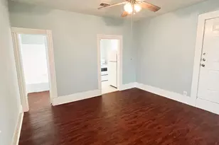 4114 Ave S 1/2, Galveston, TX 77550 - Photo 3