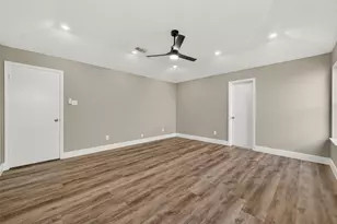16626 Tranquil Dr, Sugar Land, TX 77498 - Photo 31