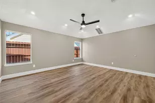 16626 Tranquil Dr, Sugar Land, TX 77498 - Photo 33
