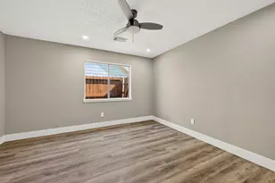 16626 Tranquil Dr, Sugar Land, TX 77498 - Photo 27