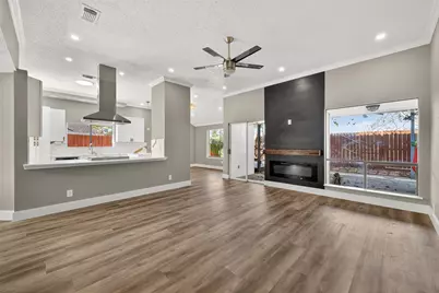 16626 Tranquil Drive, Sugar Land, TX 77498 - Photo 9