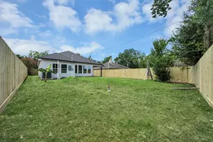 216 W Curtis Ave, Pasadena, TX 77502 - Photo 45