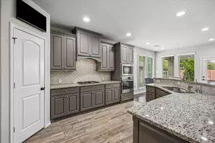 13835 Arbor Meadows Ln, Pearland, TX 77584 - Photo 11