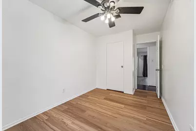 3103 Glade Springs Drive, Houston, TX 77339 - Photo 27