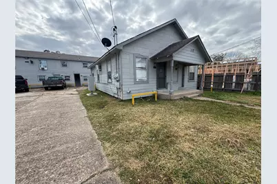 7018 Avenue F #6, Houston, TX 77011 - Photo 1