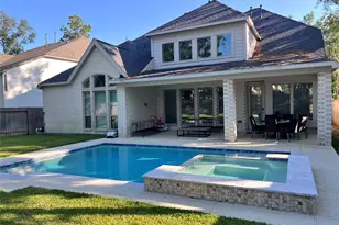 176 Sweeping Valley Dr, Montgomery, TX 77316 - Photo 1