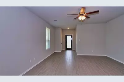 31339 Spotted Saddle Hollow, Fulshear, TX 77441 - Photo 5